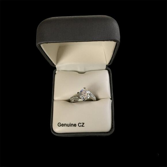 City Rox Size 6 Cubic Zirconia Ring Silver Tone - Picture 15 of 15